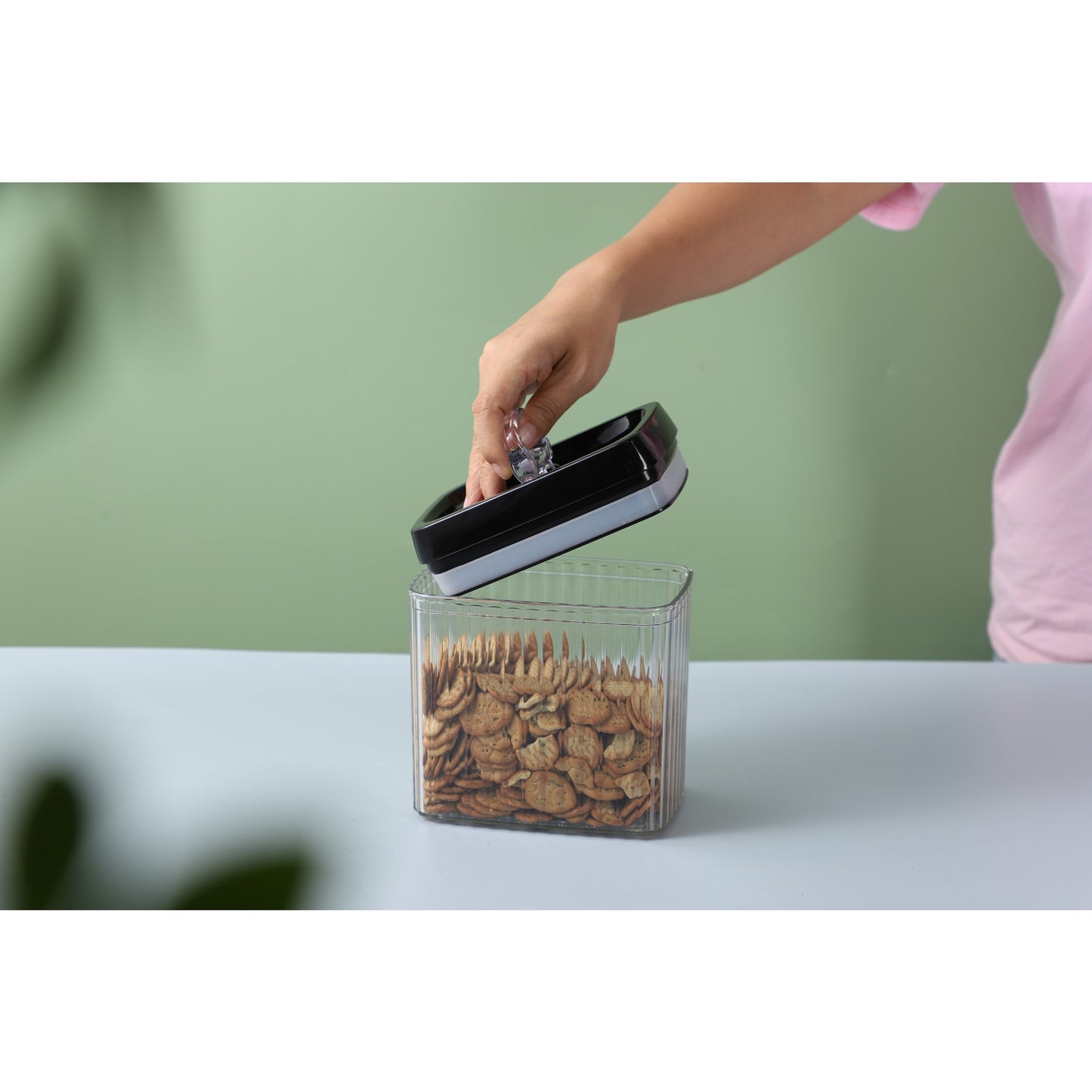 Cutii de Depozitare Alimente, Set din 3 Cutii de tip Container, Recipiente pentru Cereale in Bucatarie, Transparente cu Capac Negru