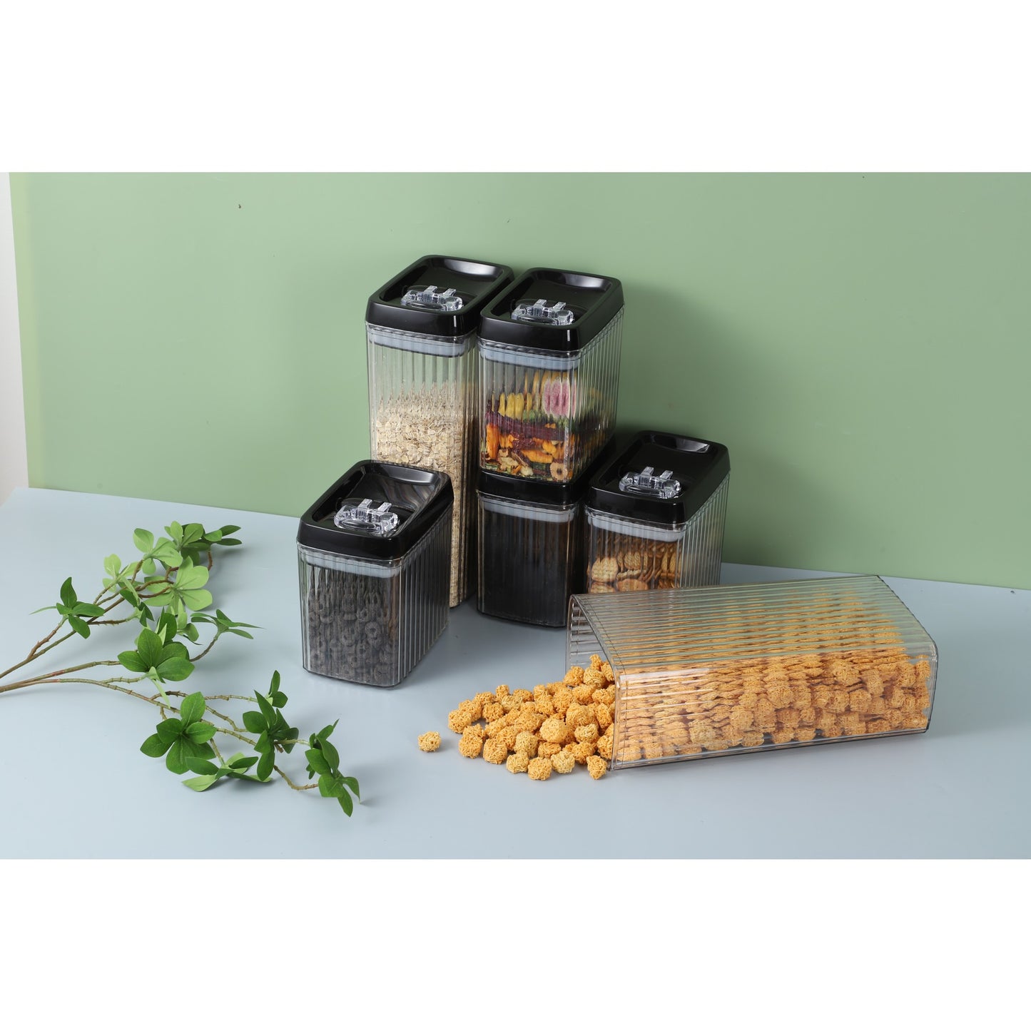 Cutii de Depozitare Alimente, Set din 3 Cutii de tip Container, Recipiente pentru Cereale in Bucatarie, Transparente cu Capac Negru