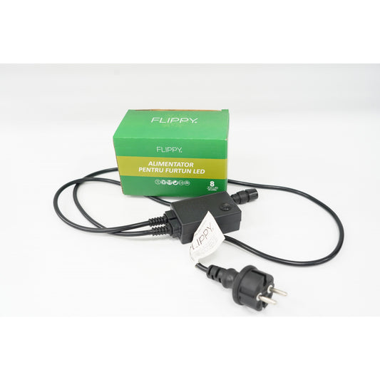 Alimentator furtun luminos, rezista pana la 50 m, 8 jocuri de lumini, fir negru