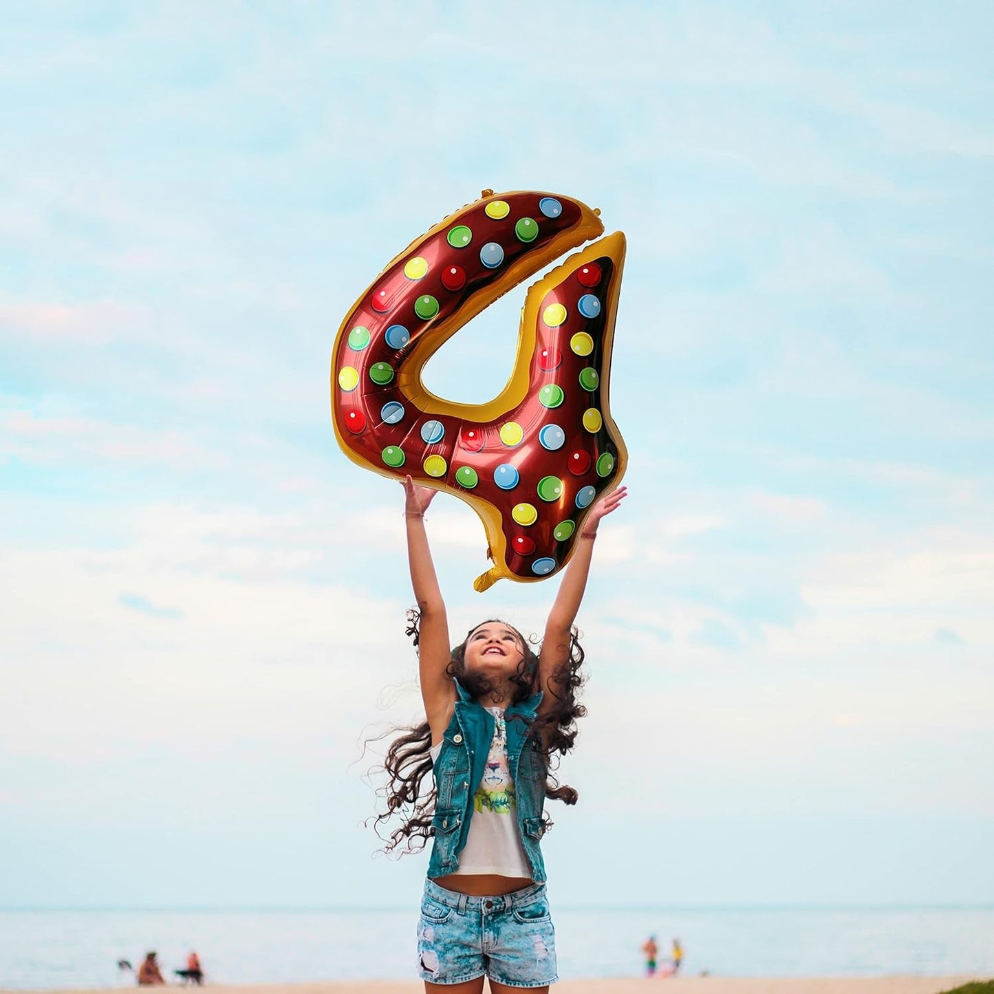 Balon din Folie Metalizata, Figurina Cifra, Imprimeu Gogosi, Tema Aniversare 100 cm, Ambalaj Individual, Pai inclus, Umflare cu Aer sau Heliu, Multicolor, Cifra 4