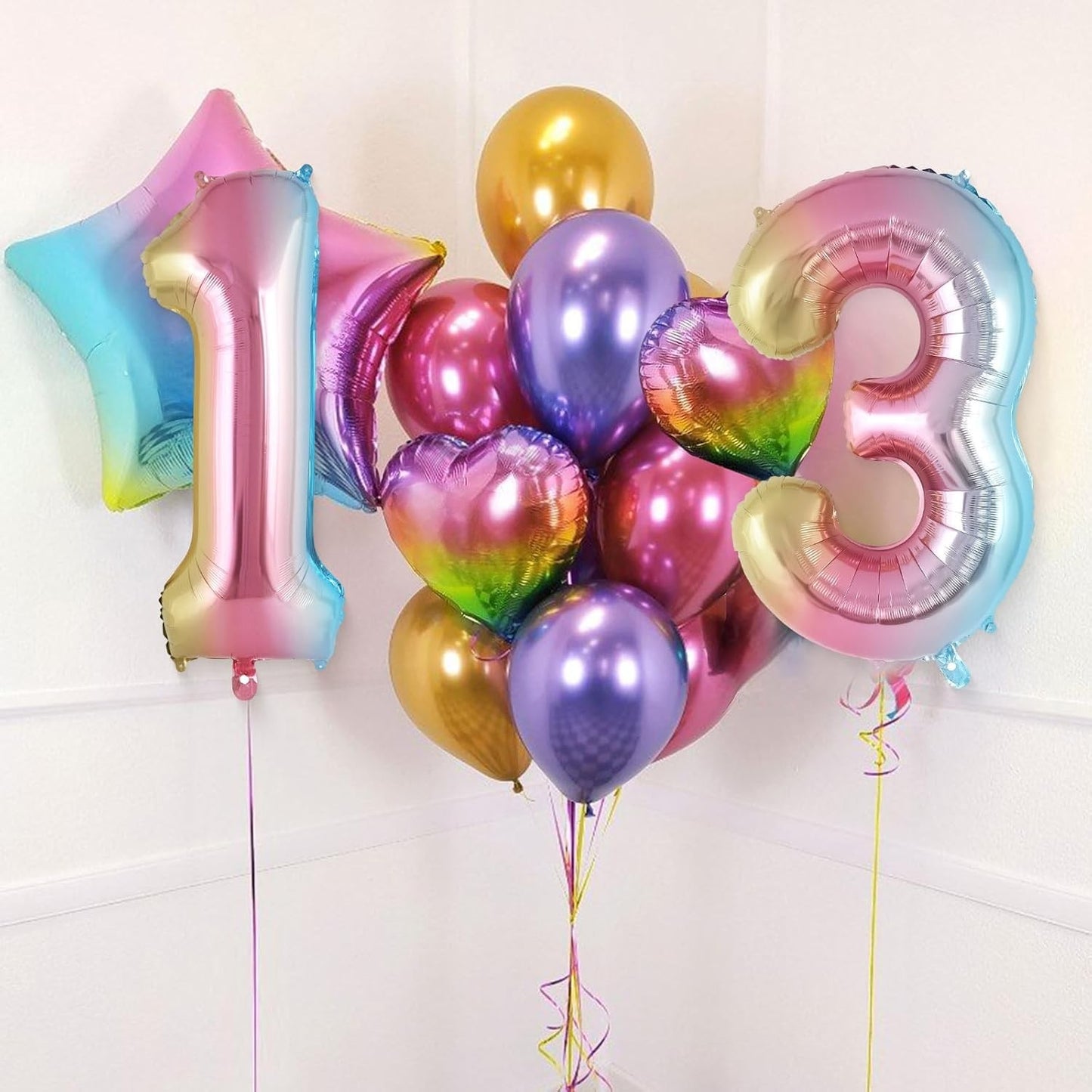 Balon din Folie Metalizata, Figurina Cifra Gradient, Tema Aniversare 40 cm, Ambalaj Individual, Pai inclus, Umflare cu Aer sau Heliu, Multicolor, Cifra 3