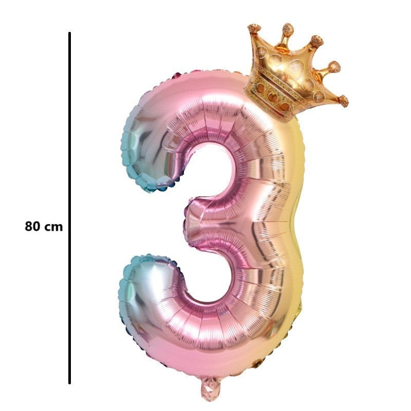 Balon din Folie Metalizata, Figurina Cifra Gradient, Tema Aniversare 80 cm, Ambalaj Individual, Pai inclus, Umflare cu Aer sau Heliu, Coronita, Cifra 3
