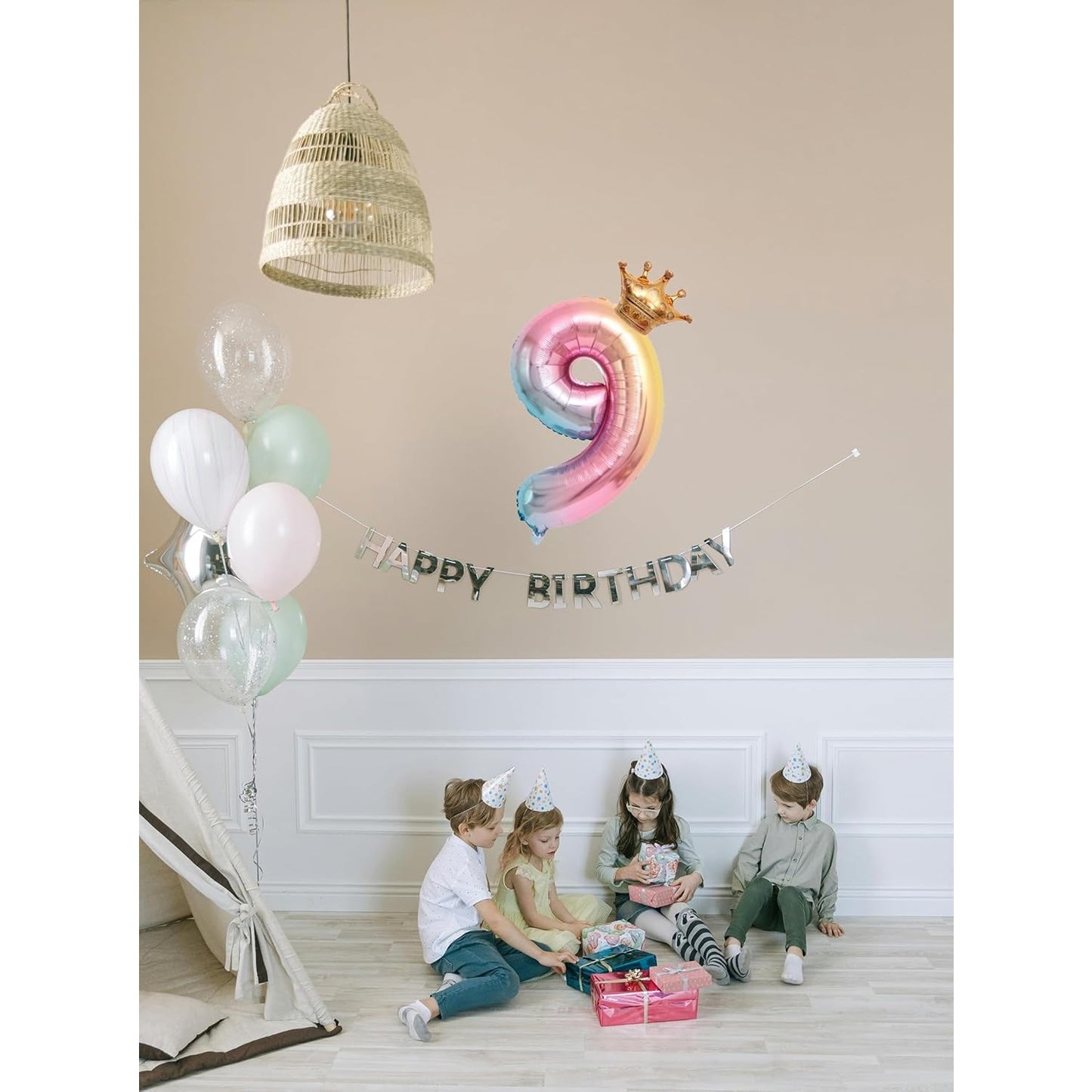 Balon din Folie Metalizata, Figurina Cifra Gradient, Tema Aniversare 80 cm, Ambalaj Individual, Pai inclus, Umflare cu Aer sau Heliu, Coronita, Cifra 9