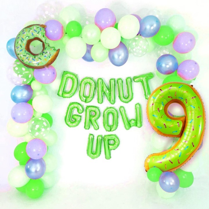 Balon din Folie Metalizata, Figurina Cifra, Imprimeu Gogosi, Tema Aniversare 100 cm, Ambalaj Individual, Pai inclus, Umflare cu Aer sau Heliu, Multicolor, Cifra 9