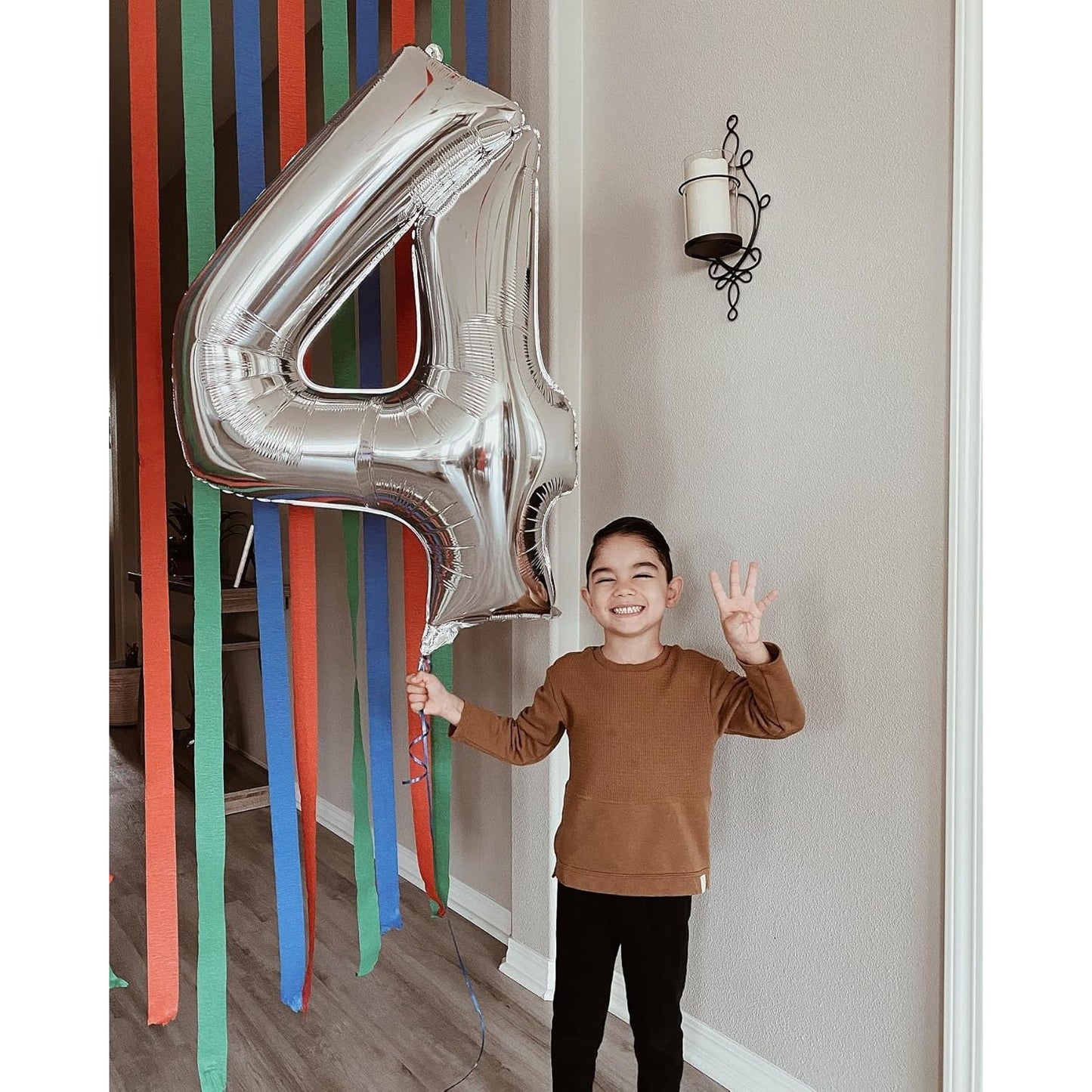 Balon din Folie Metalizata, Figurina Cifra, Tema Aniversare 40 cm, Ambalaj Individual, Pai inclus, Umflare cu Aer sau Heliu, Argintiu, Cifra 4