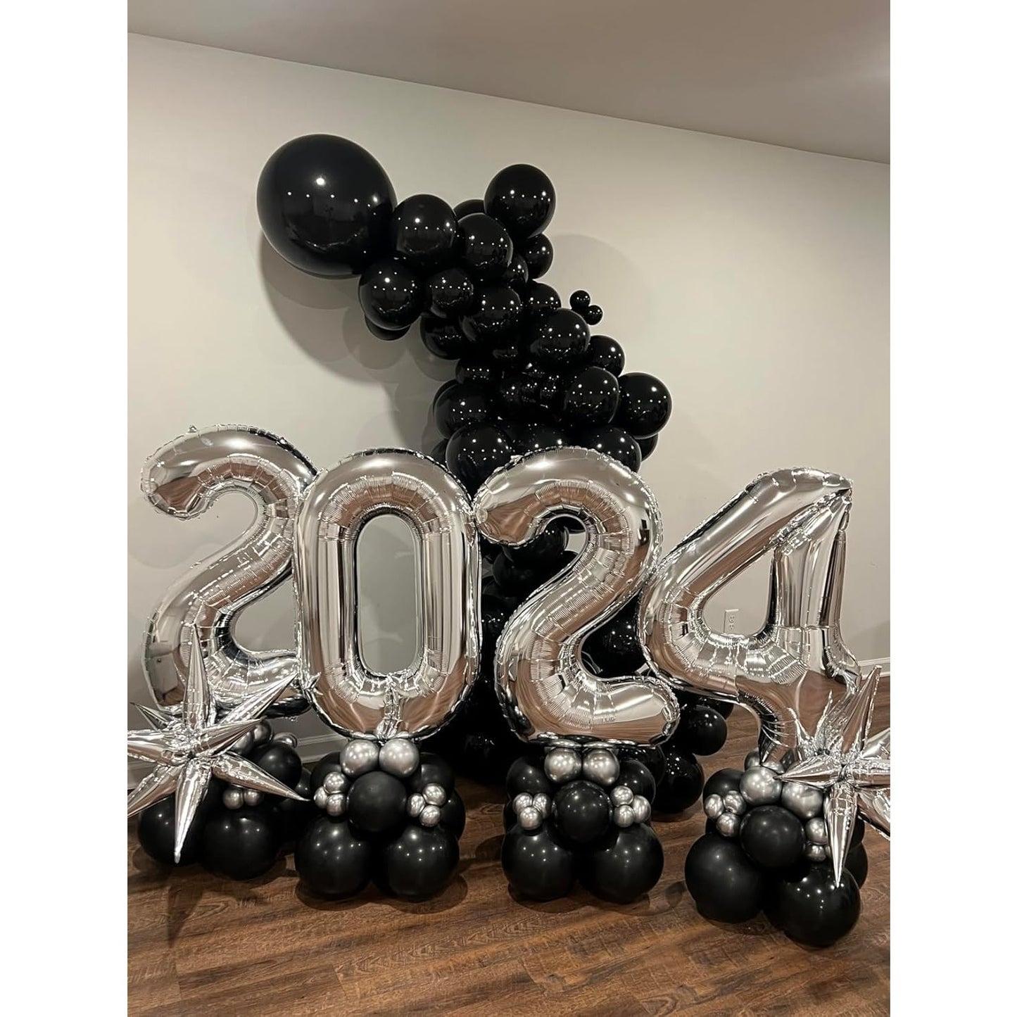 Balon din Folie Metalizata, Figurina Cifra, Tema Aniversare 40 cm, Ambalaj Individual, Pai inclus, Umflare cu Aer sau Heliu, Argintiu, Cifra 4