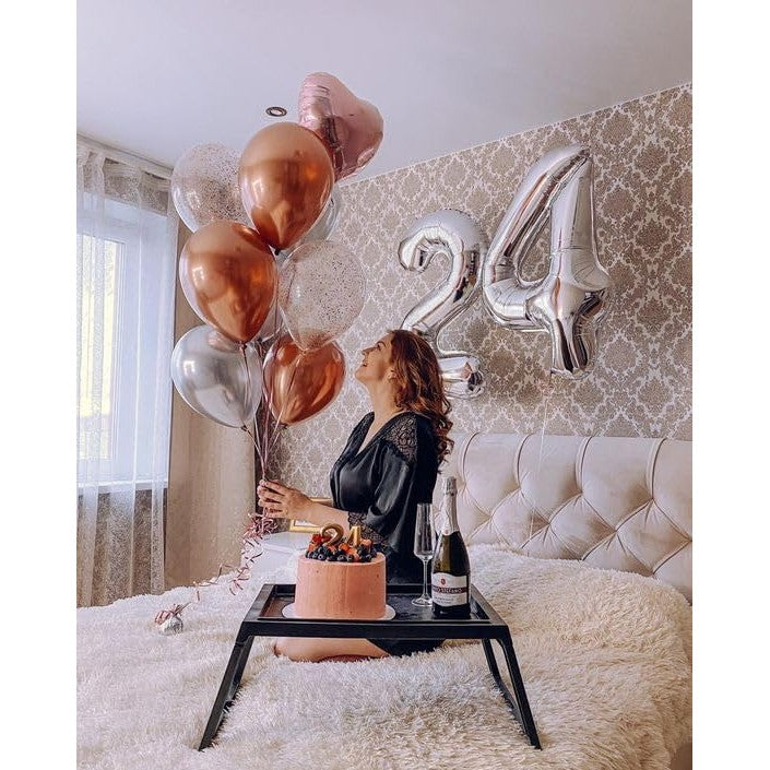 Balon din Folie Metalizata, Figurina Cifra, Tema Aniversare 80 cm, Ambalaj Individual, Pai inclus, Umflare cu Aer sau Heliu, Argintiu, Cifra 4