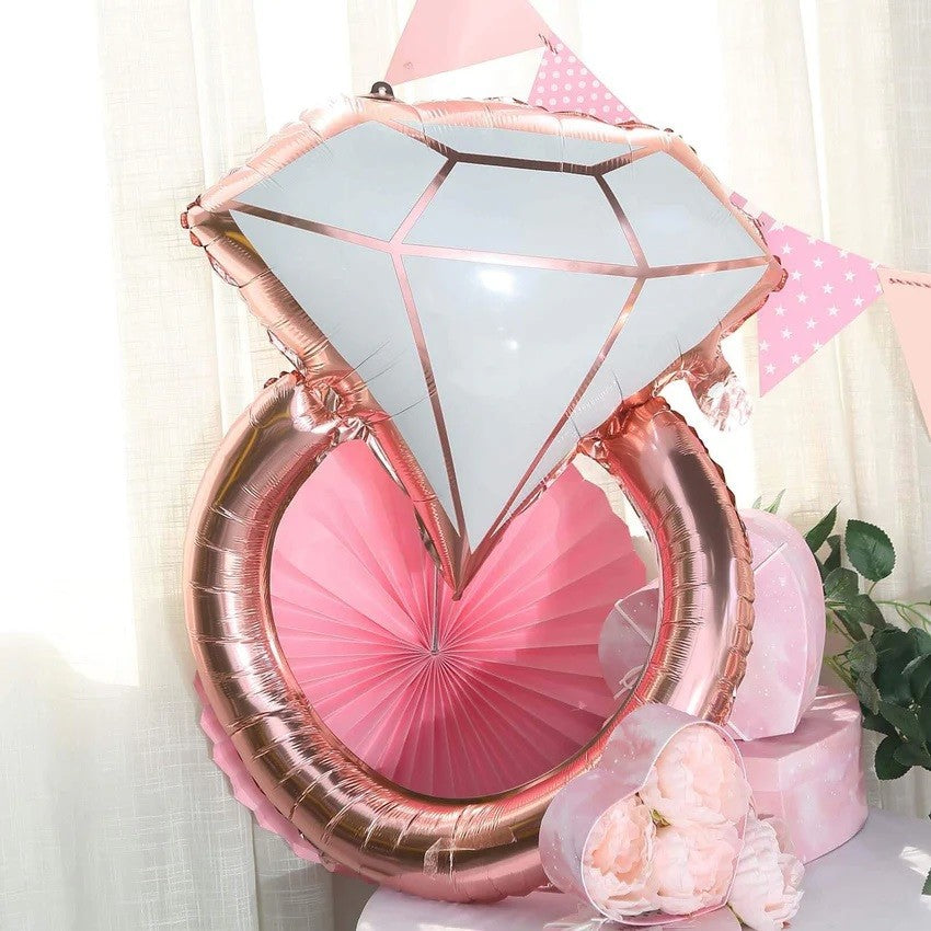 Balon din Folie Metalizata, Figurina Inel de Logodna, Model Diamant, Tema Nunta, 60 cm, Ambalaj Individual, Pai Inclus, Umflare cu Aer sau Heliu, Roz