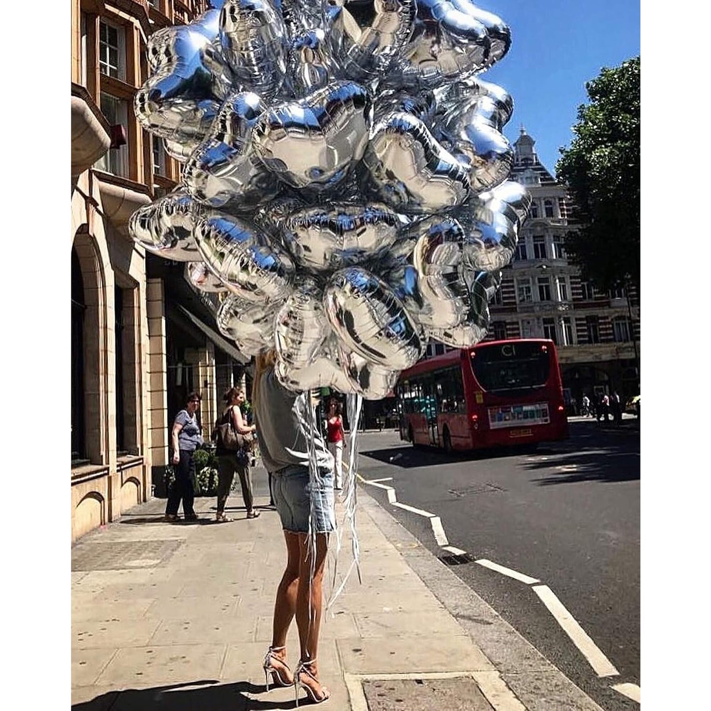 Balon din Folie Metalizata, Figurina Inimioara, Model Simplu, Tematica Iubire, 40 cm, Ambalaj Individual, Pai Inclus, Umflare cu Aer sau Heliu, Argintiu