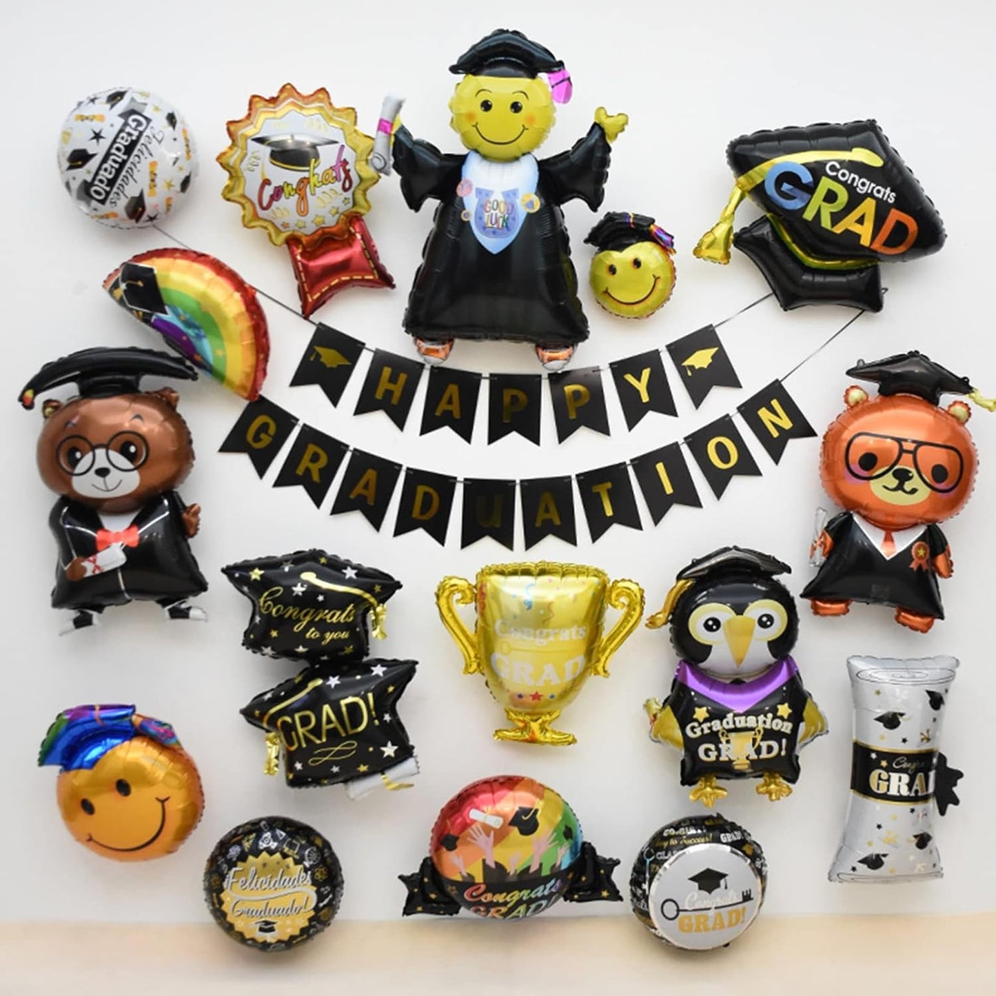 Balon din Folie Metalizata, Figurina, Model Toca Congrats Grad, Tematica Absolvire,  66x66 cm, Ambalaj Individual, Pai Inclus, Umflare cu Aer sau Heliu, Negru