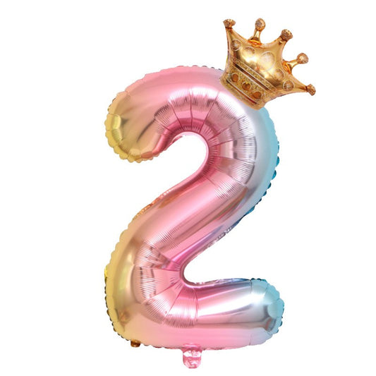 Balon din Folie Metalizata, Figurina Cifra Gradient, Tema Aniversare 80 cm, Ambalaj Individual, Pai inclus, Umflare cu Aer sau Heliu, Coronita, Cifra 2