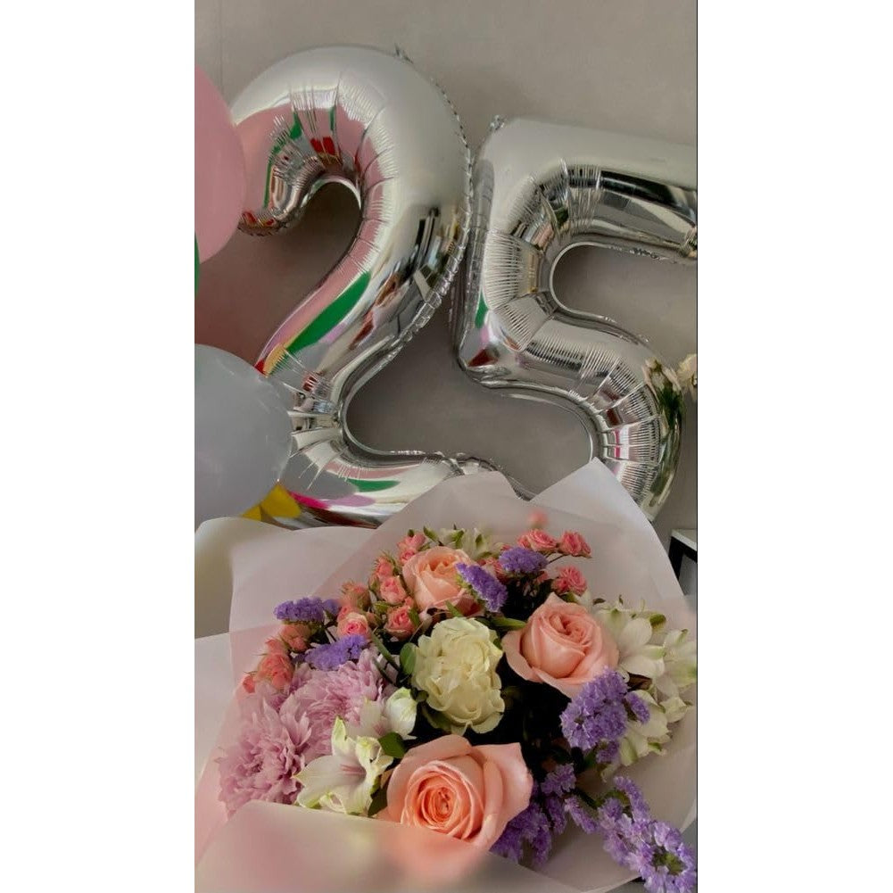 Balon din Folie Metalizata, Figurina Cifra, Tema Aniversare 80 cm, Ambalaj Individual, Pai inclus, Umflare cu Aer sau Heliu, Argintiu, Cifra 5