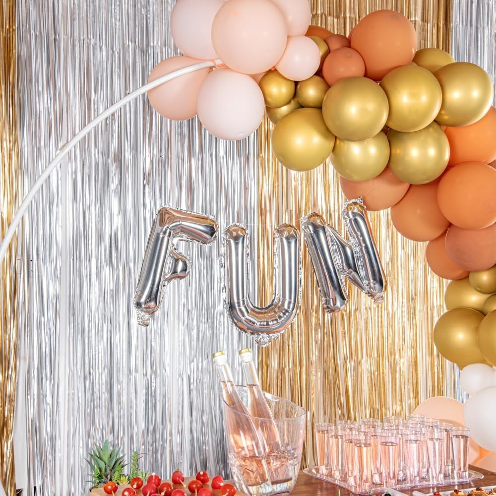 Balon Folie Metalizata Litera F, 40 cm, Umflati cu Heliu sau Aer, Ambalaj Individual, Pai inclus, Argintiu