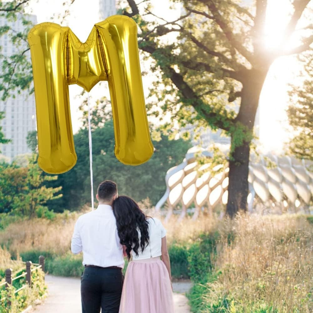 Balon Folie Metalizata Litera M, 80 cm, Umflati cu Heliu sau Aer, Ambalaj Individual, Pai inclus, Auriu