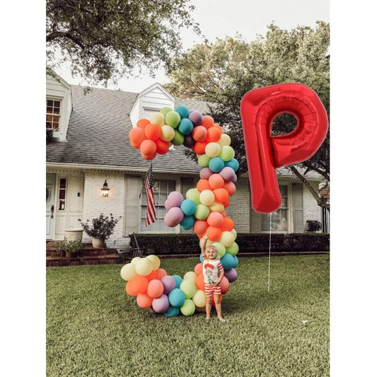 Balon Folie Metalizata Litera P, 40 cm, Umflati cu Heliu sau Aer, Ambalaj Individual, Pai inclus, Rosu
