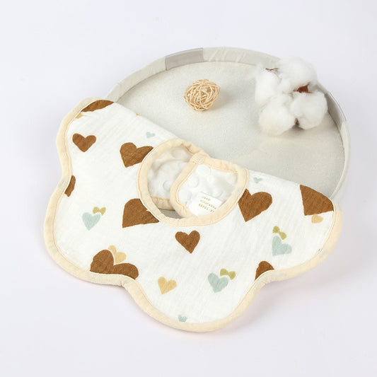 Baveta Tip Floare, din Bumbac, pentru Copii 0-12 Luni, Rezistenta la apa, cu Capse, Model cu Inimioare, 26 x 29 cm, Maro