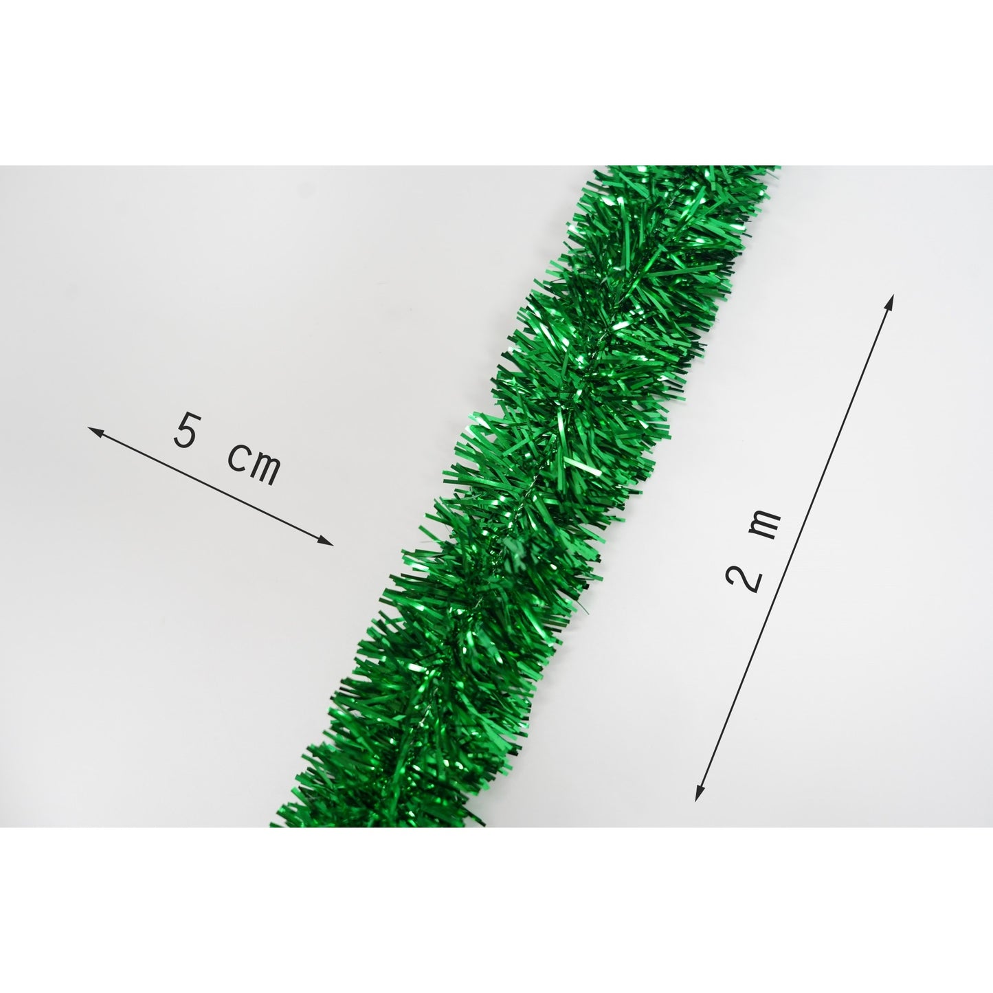 Beteala Craciun, verde, marimea: 2 m x 5 cm material:folie PVC, interior/exterior