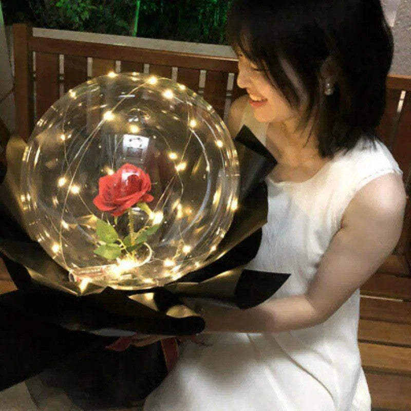 Buchet Decorativ, Trandafir in Balon cu Lumini Led, Diametru 35 cm, 2 x Baterii AA (neincluse), Rosu/Negru