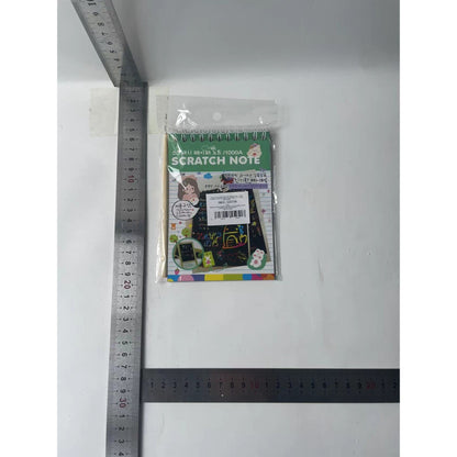Caiet cu fise razuibile, DIY Magic Scratch, 12 File, Curcubeu, Creion din Lemn, Cartonase negre, Verde Deschis, 14.2 x 9.8 cm