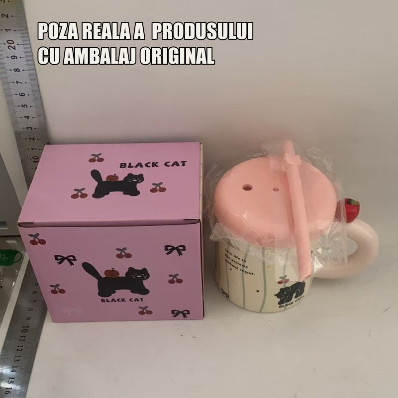Cana din Ceramica cu Capac si Pai, Capacul si Paiul din Silicon Roz, 9x8.5 cm, Model Cute A, Capacitate 380ml