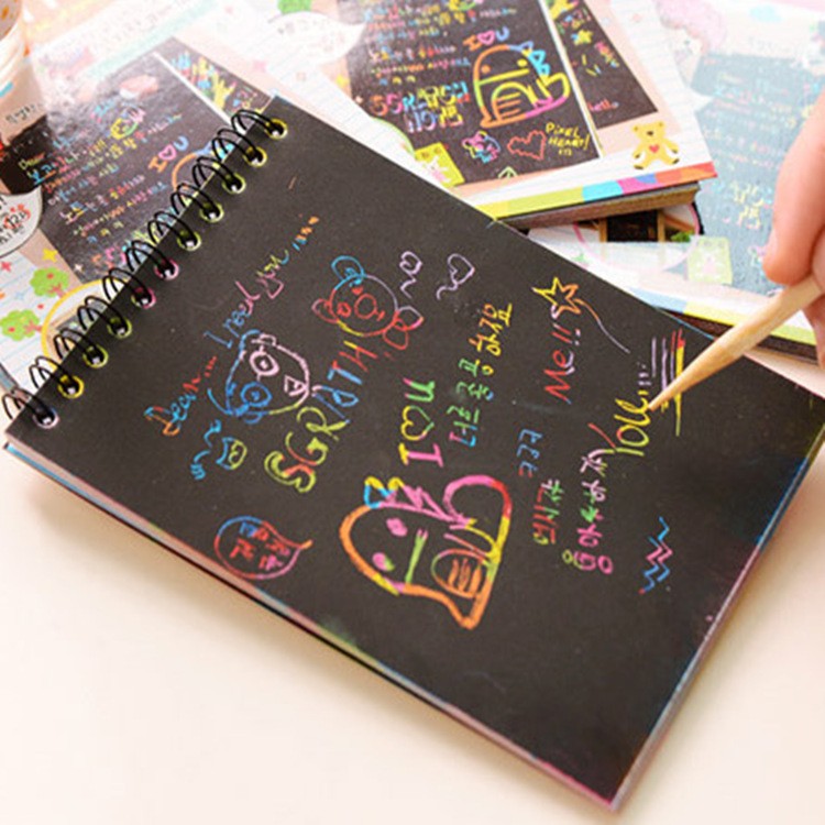 Caiet cu fise razuibile, DIY Magic Scratch, 12 File, Curcubeu, Creion din Lemn, Cartonase negre, 14.5 x 10 cm, albastru