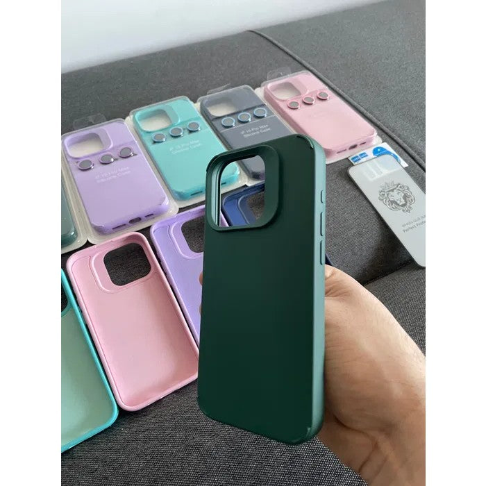 Husa Apple iPhone 15, din Silicon Lichid, Interior din Microfibra, Lentile Fosforescente de Protectie Camera, Anti Amprenta, Rezistenta la Socuri, Verde