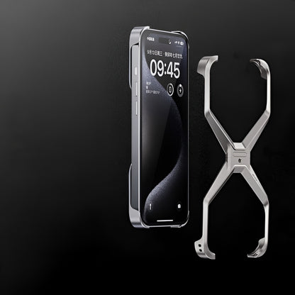 Husa Armor X Compatibila cu iPhone 15, Aliaj de Aluminiu, Antisoc, Antizgarieturi, Impermeabila, Margini cu 2 Straturi, Aderent, Montare Usoara, Surubelnita Inclusa, Gri Metalizat