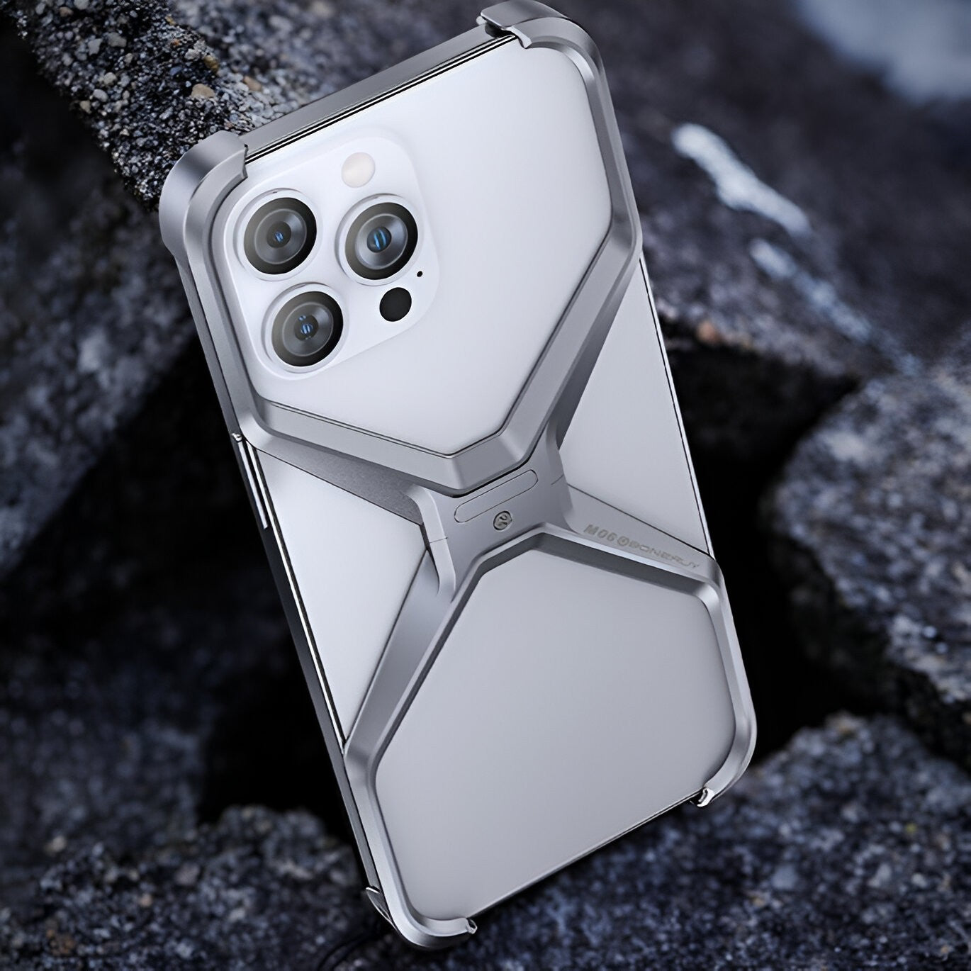 Husa Armor X Compatibila cu iPhone 15, Aliaj de Aluminiu, Antisoc, Antizgarieturi, Impermeabila, Margini cu 2 Straturi, Aderent, Montare Usoara, Surubelnita Inclusa, Gri Metalizat