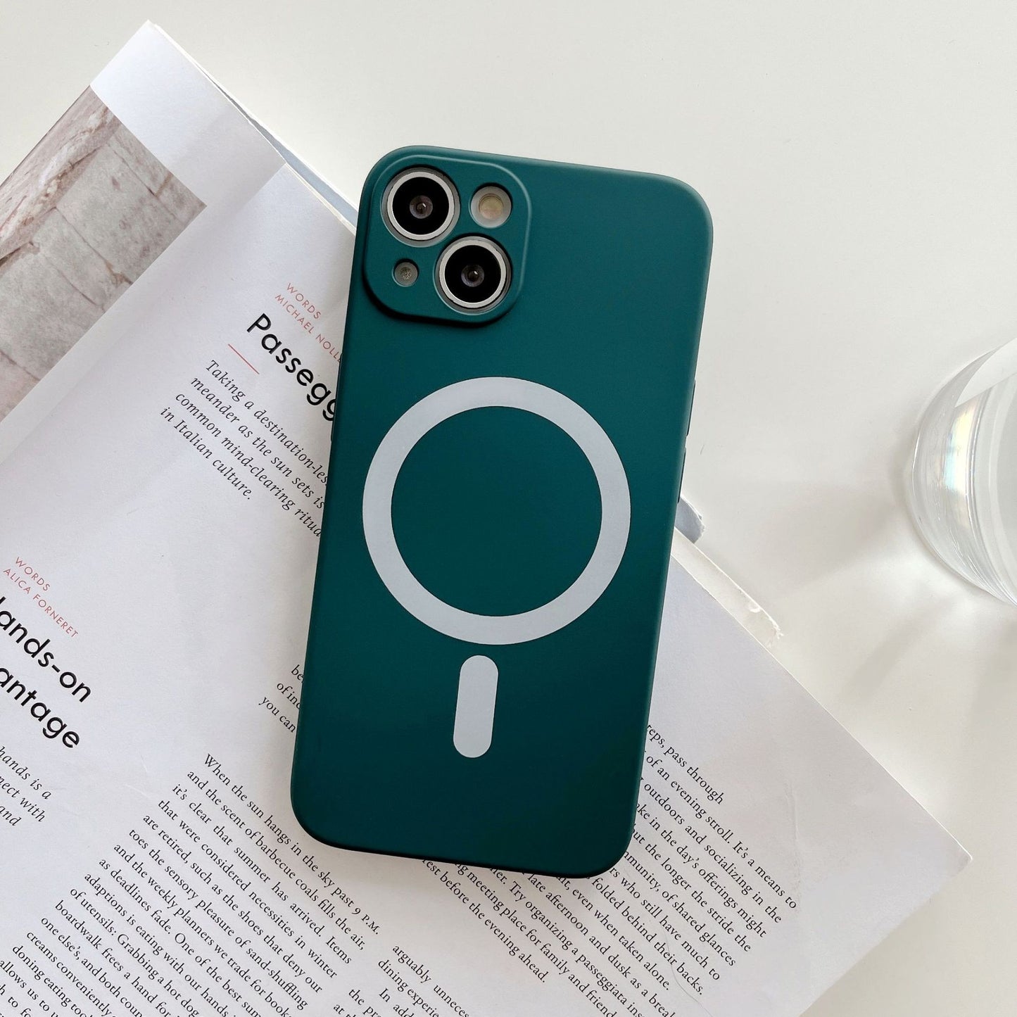 Husa MagSafe pentru Apple iPhone 11, Silicon, Protectie pentru camera, Magnetica, Incarcare Wireless, , Verde