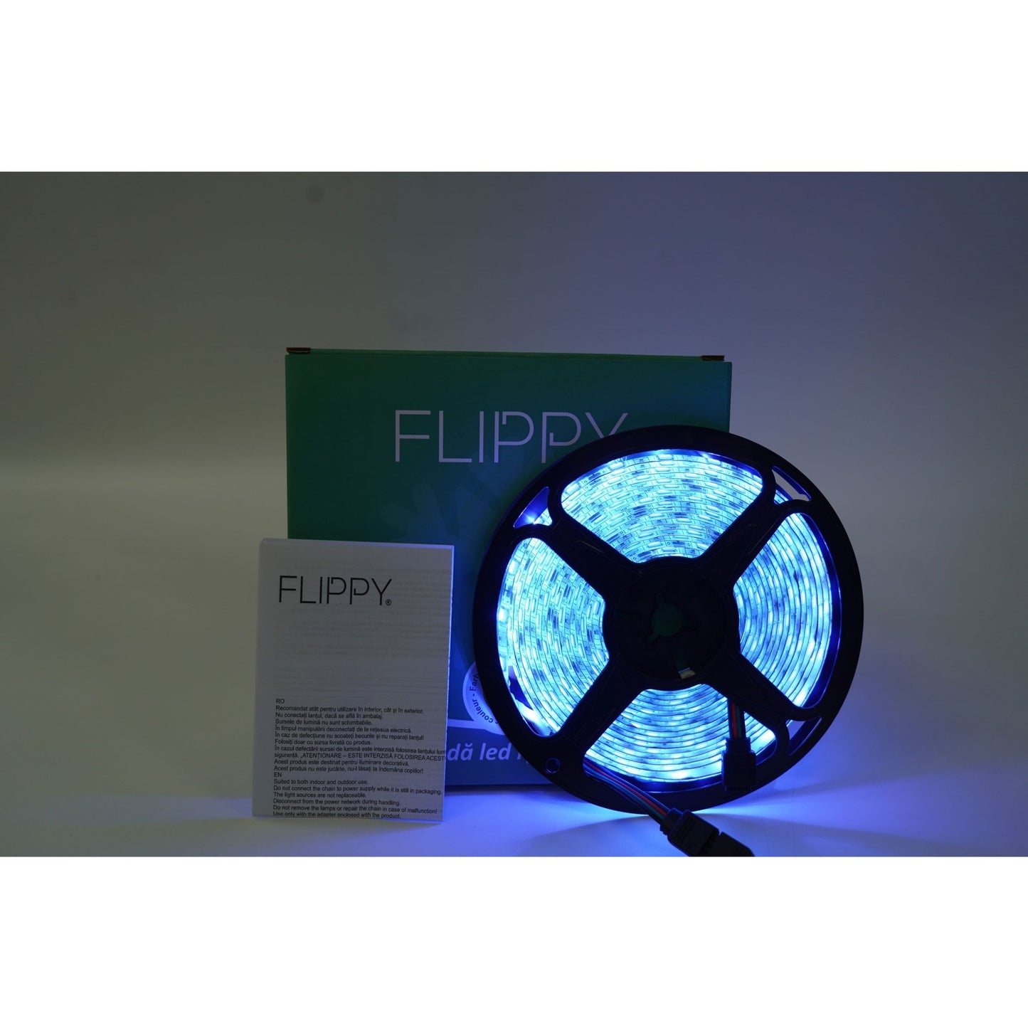 Kit Banda Led RGB SMD 5050 cu Transformator inclus - Lungime 5 M, 270 LED-uri, Telecomanda 44 taste, pentru TV, PC, Auto, IP65, Lumina Ambientala