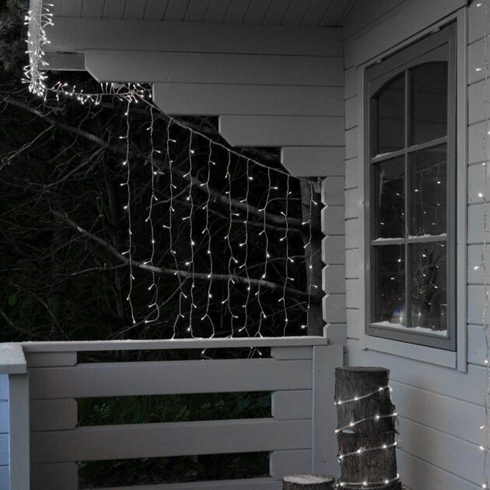 Instalatie Craciun, Tip Perdea, IP44, 2 m x 1 m, 120 LED-uri, Alb rece, 8 jocuri de lumini, Transformator cu telecomanda, Interconectabila, Prelungitor 3 m inclus, Fir transparent, Interior/ Exterior