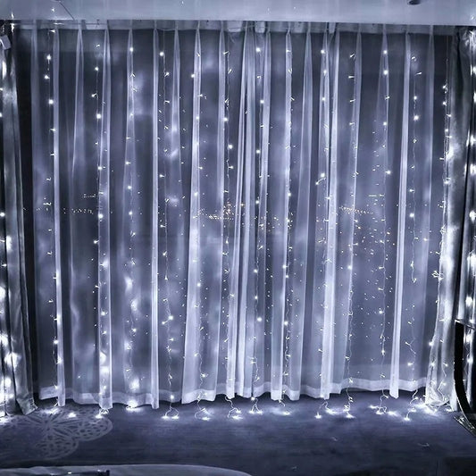 Instalatie Craciun, Tip Perdea, IP44, 2 m x 2 m, 240 LED-uri, Alb rece, 8 jocuri de lumini, Transformator cu telecomanda, Interconectabila, Prelungitor 3 m inclus, Fir transparent, Interior/ Exterior