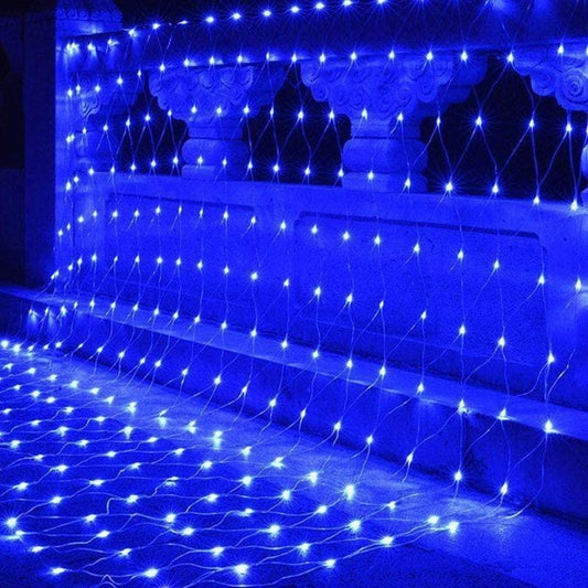 Instalatie Craciun, Tip Plasa, IP 44, 28 x 1 m, 1120 LED-uri, Albastru, 8 jocuri de lumini, Transformator cu telecomanda, Interconectabila, Prelungitor 3 m inclus, Fir transparent