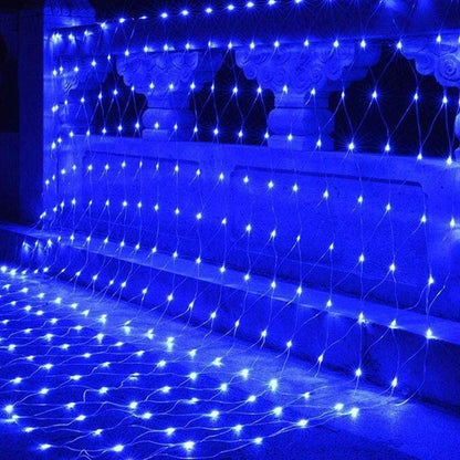 Instalatie Craciun, Tip Plasa, IP 44, 28 x 1 m, 1120 LED-uri, Albastru, 8 jocuri de lumini, Transformator cu telecomanda, Interconectabila, Prelungitor 5 m inclus, Fir transparent