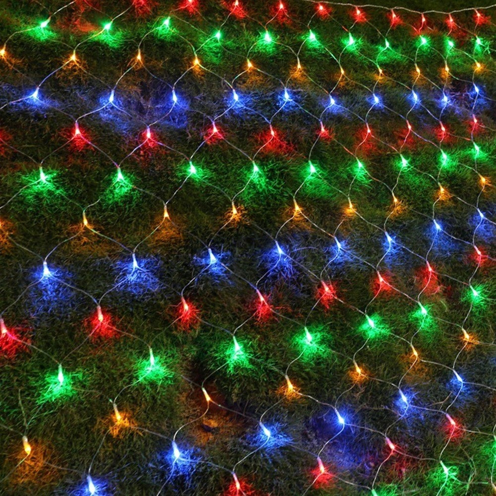Instalatie Craciun, Tip Plasa, IP 44, 30 x 1 m, 1200 LED-uri, Multicolor, 8 jocuri de lumini, Transformator cu telecomanda, Interconectabila, Prelungitor 3 m inclus, Fir transparent