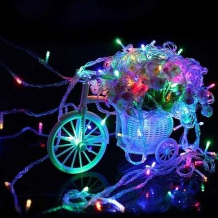 Instalatie de Craciun, Liniara, 1 m, Baterii, 10 LED-uri, Multicolor, 2 Jocuri de Lumini, Fir Transparent, Interior/Exterior