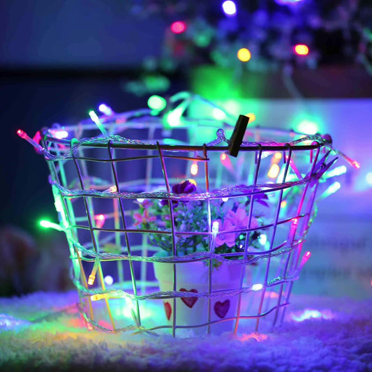 Instalatie de Craciun, Liniara, 1 m, Baterii, 10 LED-uri, Multicolor, 2 Jocuri de Lumini, Fir Transparent, Interior/Exterior