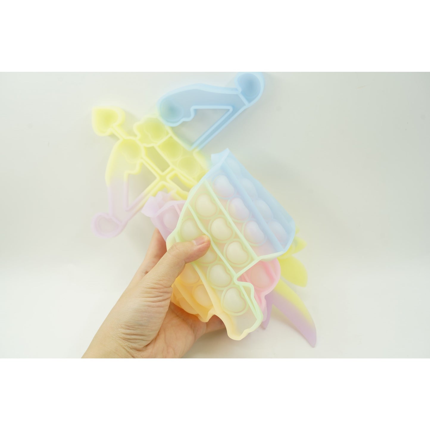 Jucarie antistres din silicon, Pop it Now and Flip It , 40x45 cm, Cupidon, Fosforescent, Multicolor
