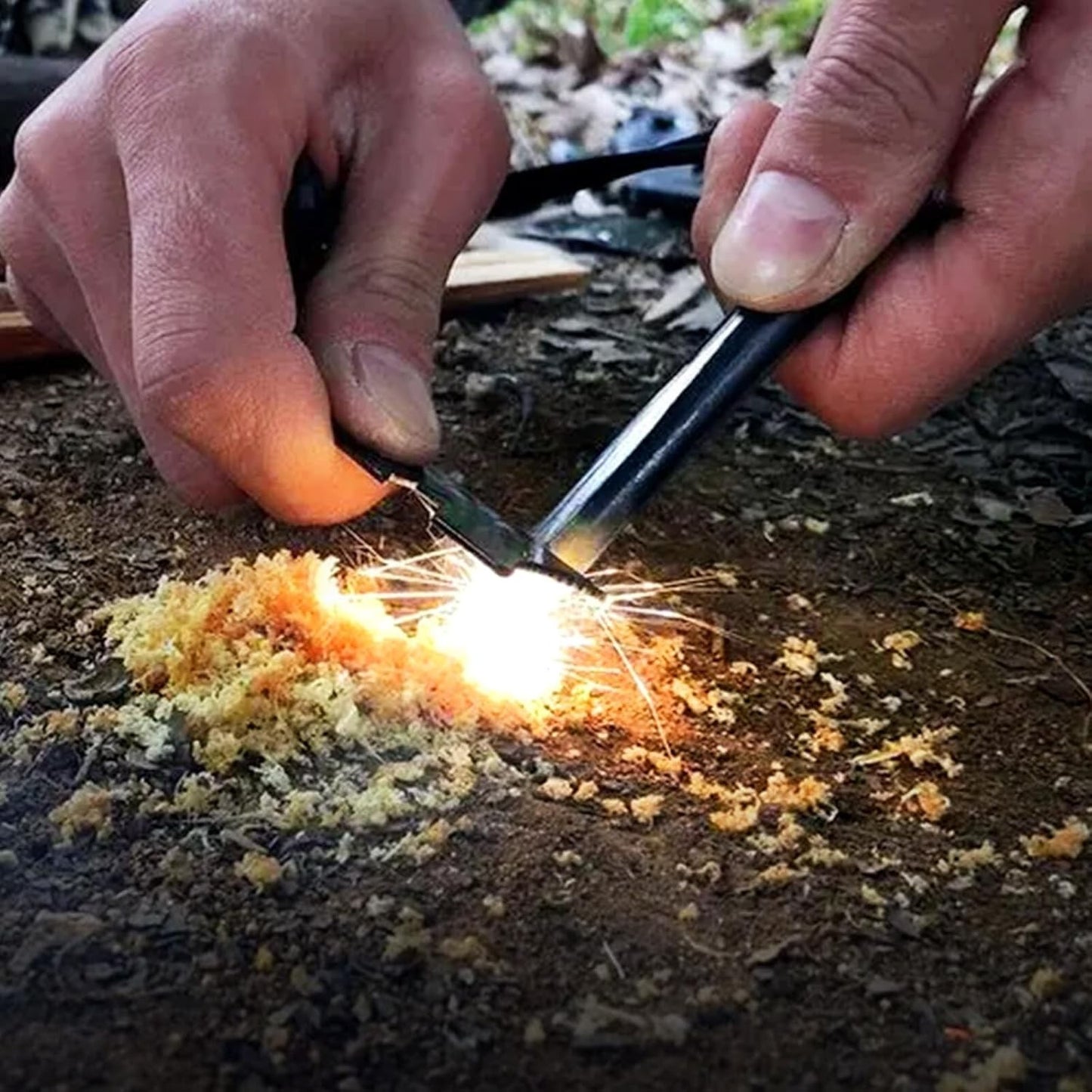 Kit Supravietuire Multifunctional, Instrumente Profesionale, Sub Forma de Trusa, pentru Camping, Drumetii si Aventuri in Aer Liber, Albastru