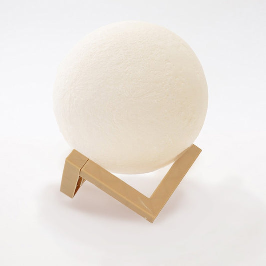 Lampa de veghe in forma de luna 3D Moon Light, alb cald alimentare baterii, fara acumulator, stand din plastic inclus, 8 cm