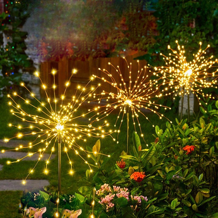 Lampa solara sub forma de artificii, 120 LED-uri, alb cald