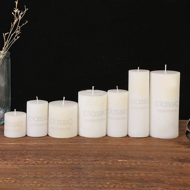 Lumanare Decorativa, din Parafina, Cilindrica, Fara Fum si Fara Parfum, 7 x 7 cm, 260 g, Ardere 36h, Ivory Alb