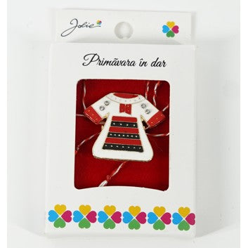 Martisor Brosa Mica in Cutie, Dimensiune Brosa 2.5-3 cm, Material Metal, Model Rochie Traditionala