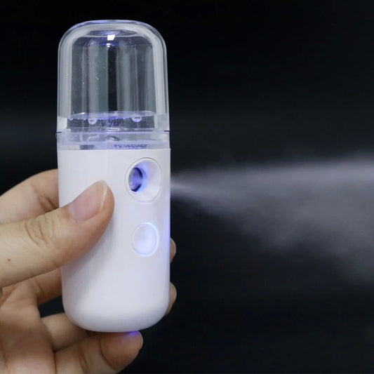 Spray de Hidratare Facială cu Tehnologie Nano, Hidratare, Igienizare, Abur Rece, Încărcare USB, Capacitate 30 mL, 10cm, Alb