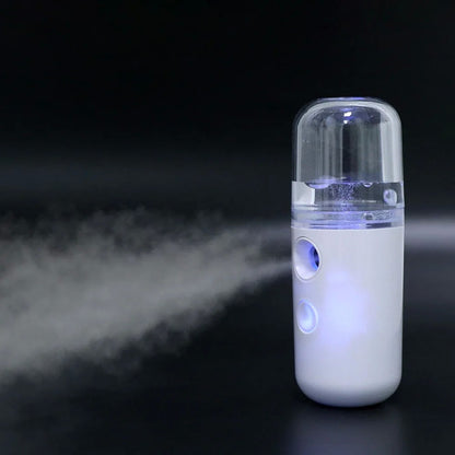 Spray de Hidratare Facială cu Tehnologie Nano, Hidratare, Igienizare, Abur Rece, Încărcare USB, Capacitate 30 mL, 10cm, Alb
