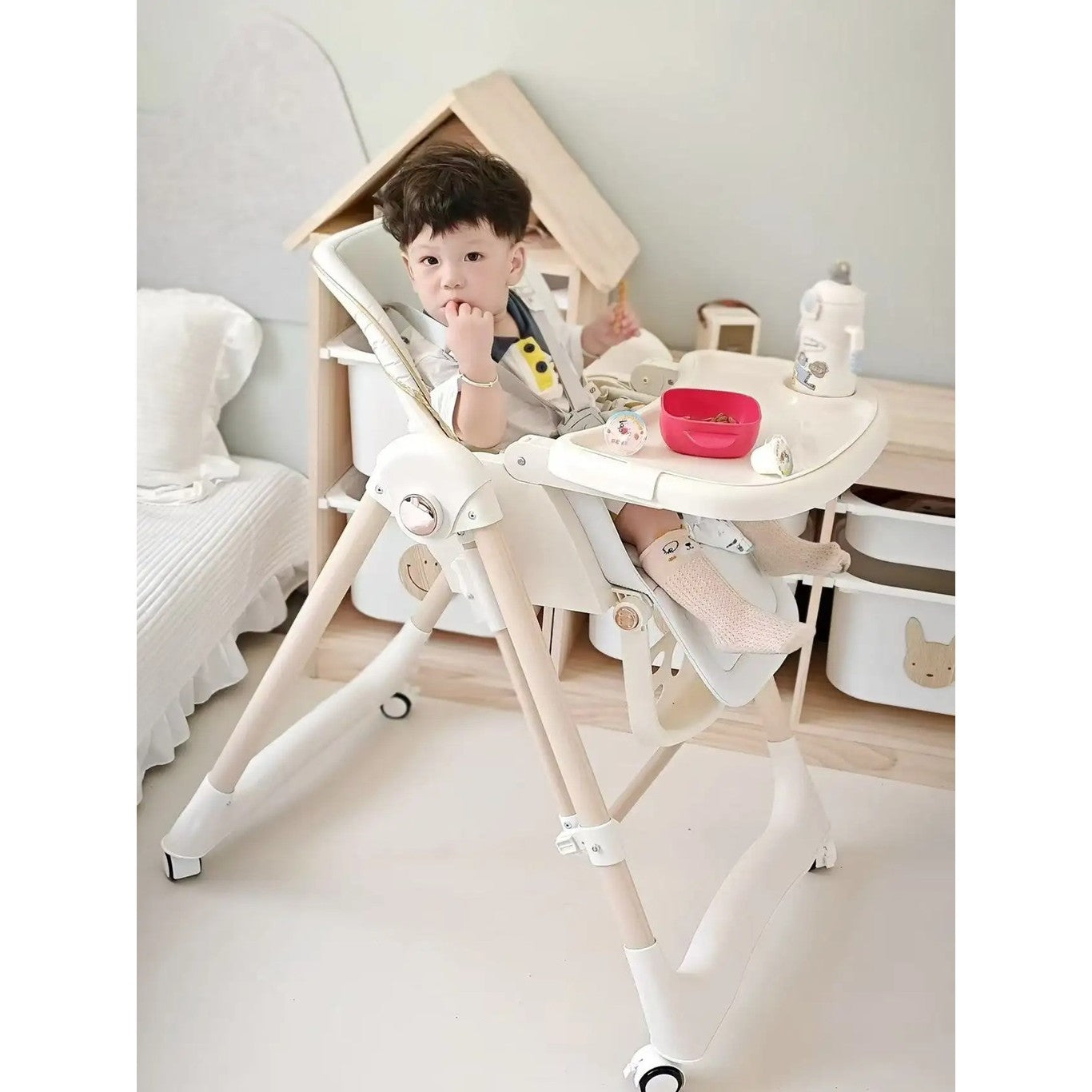 Scaun de Masa 2in1, pentru Copii 6 luni - 4 Ani, Pliabil, cu Roti, Balansoar, Leagan, Reglabil, Tava de Masa Dubla, Centura in 5 Puncte, 96 x 56 x 76 cm, Alb