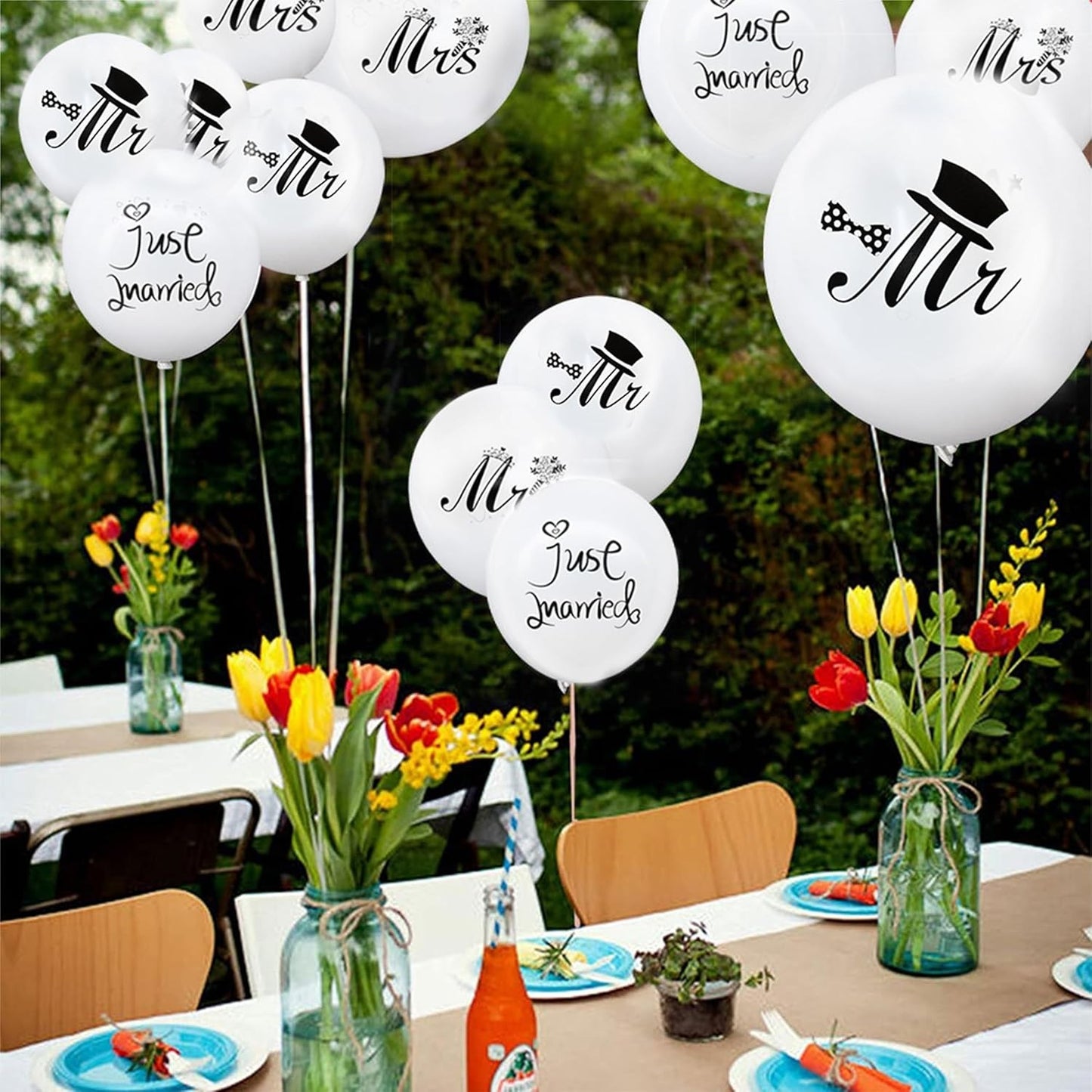 Set 10 Baloane din Latex, Model Party Casatorie, Mr&Mrs Just Married, 2.8 g, 30 cm, Alb/Negru