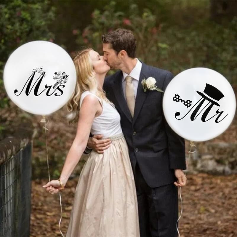 Set 10 Baloane din Latex, Model Party Casatorie, Mr&Mrs Just Married, 2.8 g, 30 cm, Alb/Negru