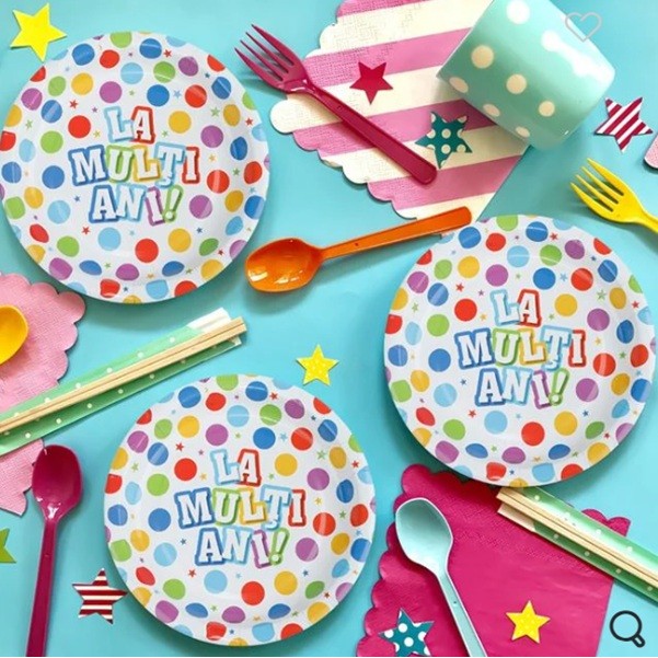 Set 10 Farfurii Unica Folosinta, Imprimeu La Multi Ani, din Carton, Diametru 17 cm, Multicolor