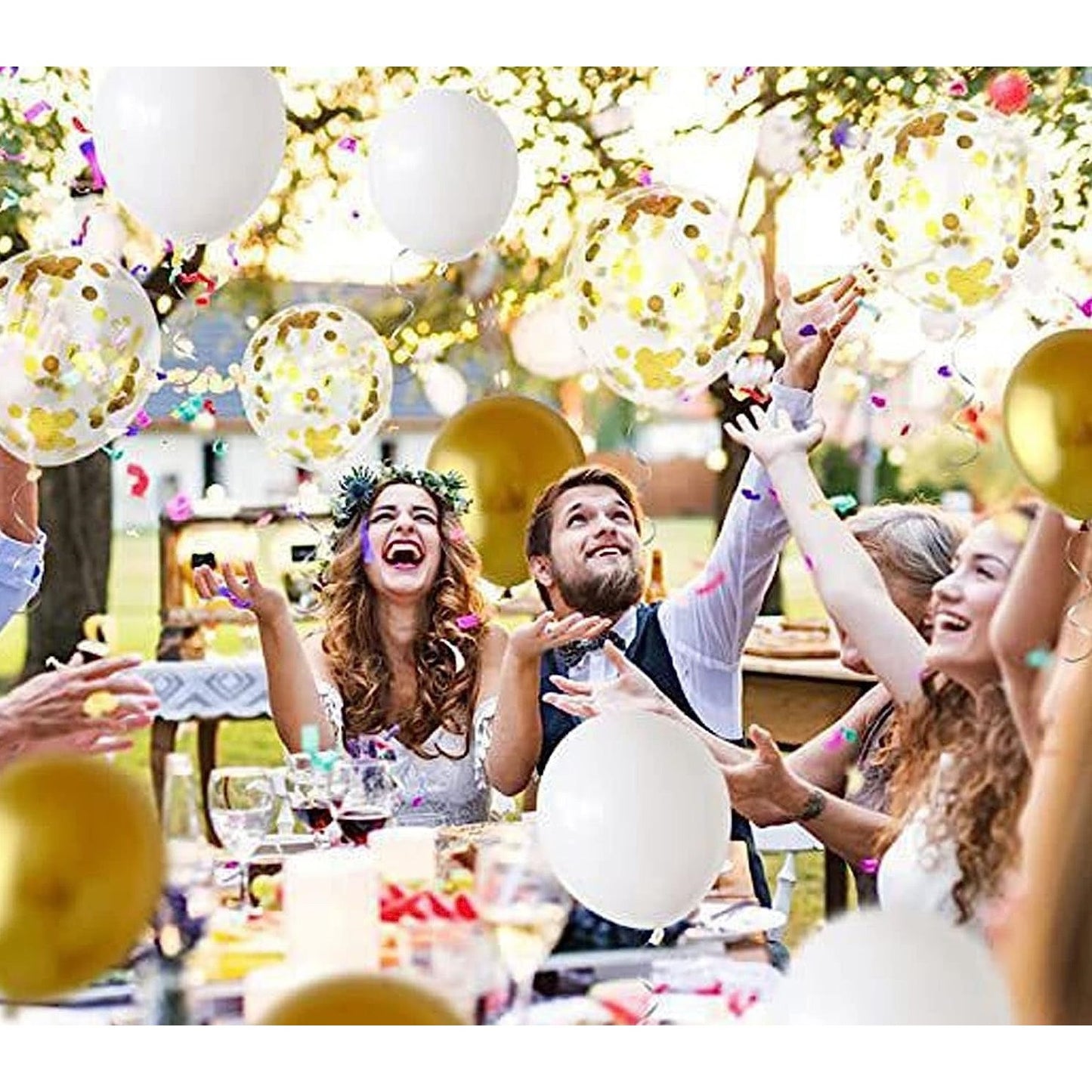 Set 12 Baloane din Folie Metalizata si din Latex, Model Mr Mrs, Tema Nunta, Baloane Party cu Confetti, 45 cm, 30 cm, Pai inclus, Umflare cu Aer sau Heliu, Alb/Auriu